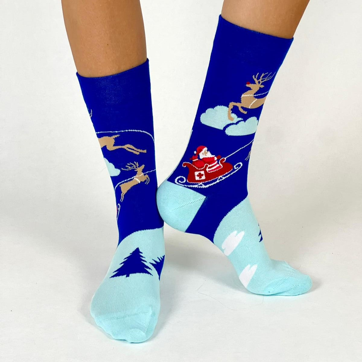 Flying Santa Socken blau 🦌🎅🏼🛷